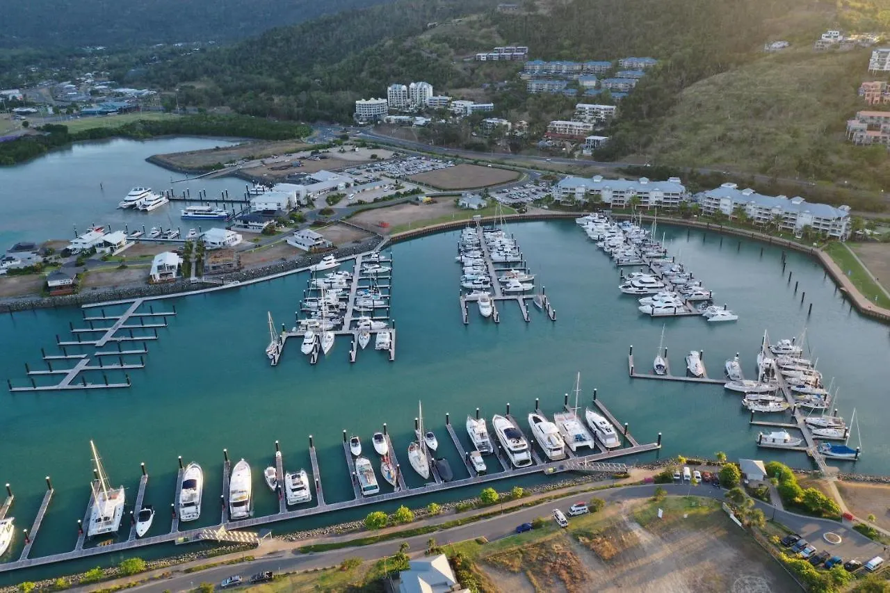 ☆Airliedise☆No Hills☆5Min Walk 2 Port Of Airlie/Ferry Terminal☆Wifi☆Netflix Appartement Airlie Beach Australië