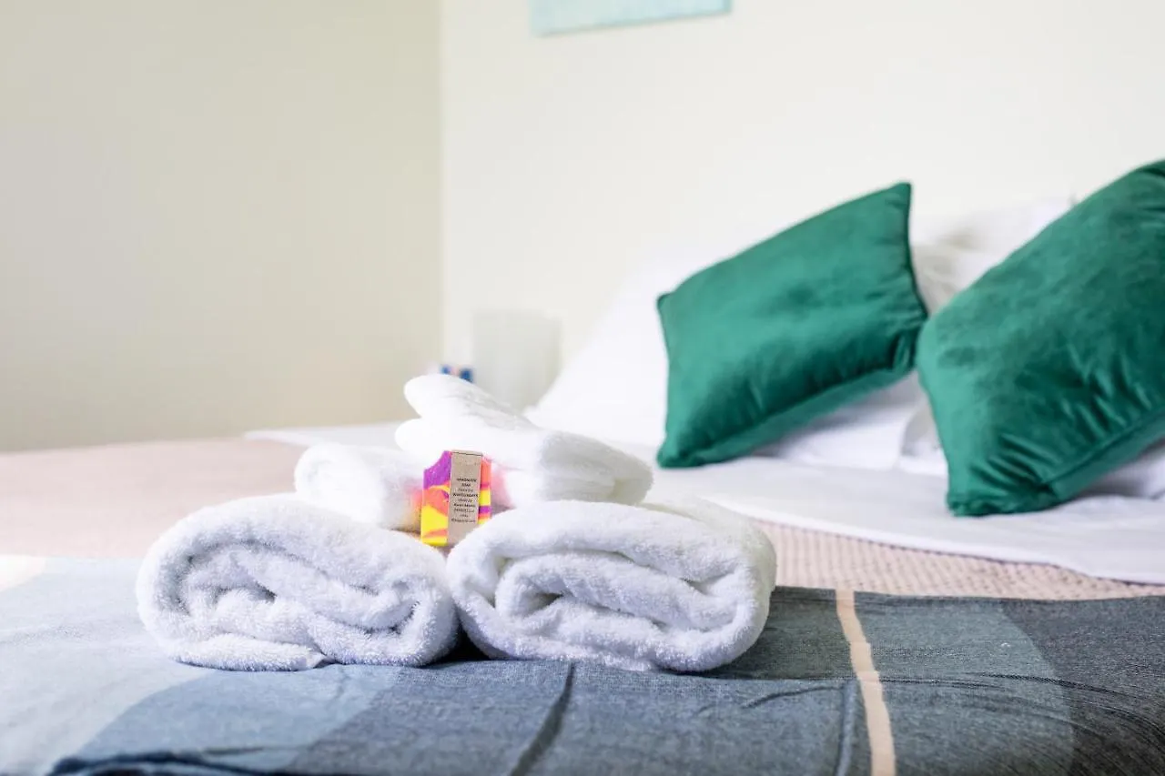 ☆Airliedise☆No Hills☆5Min Walk 2 Port Of Airlie/Ferry Terminal☆Wifi☆Netflix Appartement Airlie Beach